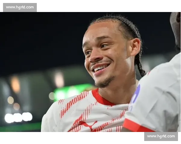 哈维 - 西蒙斯转会遇冷:莱比锡标价 7000 万欧仍无人问津